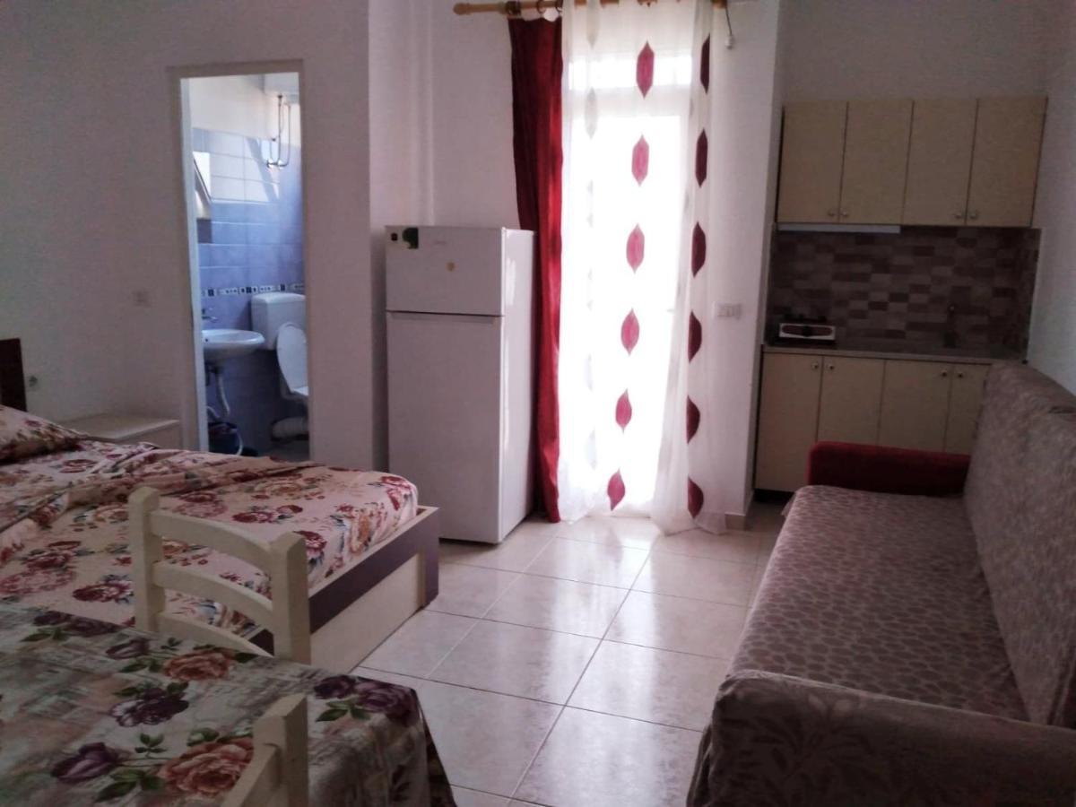 Araniti Apartment Велипойе Экстерьер фото
